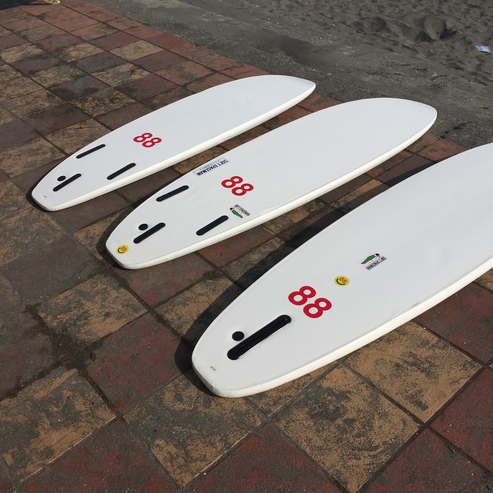 NEW!!】88Surfboard のご紹介